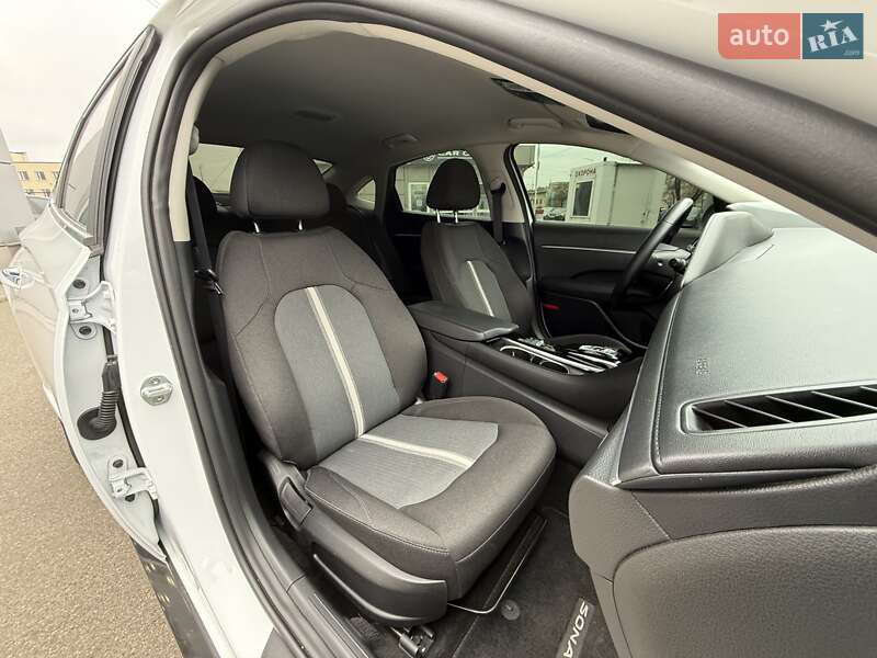 Седан Hyundai Sonata 2019 в Києві