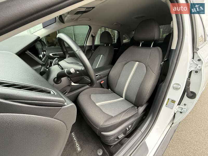 Седан Hyundai Sonata 2019 в Києві