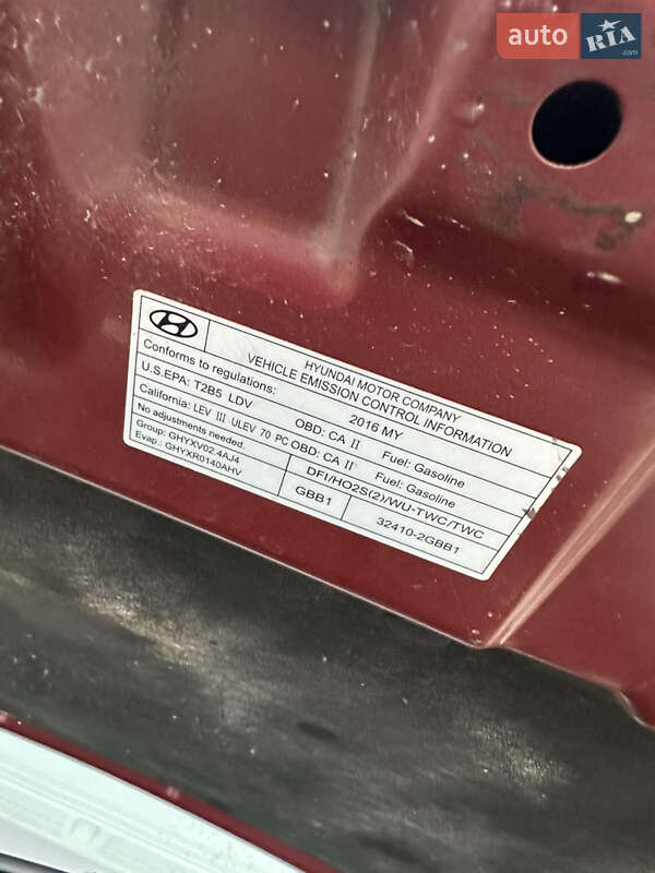 Седан Hyundai Sonata 2016 в Ічні