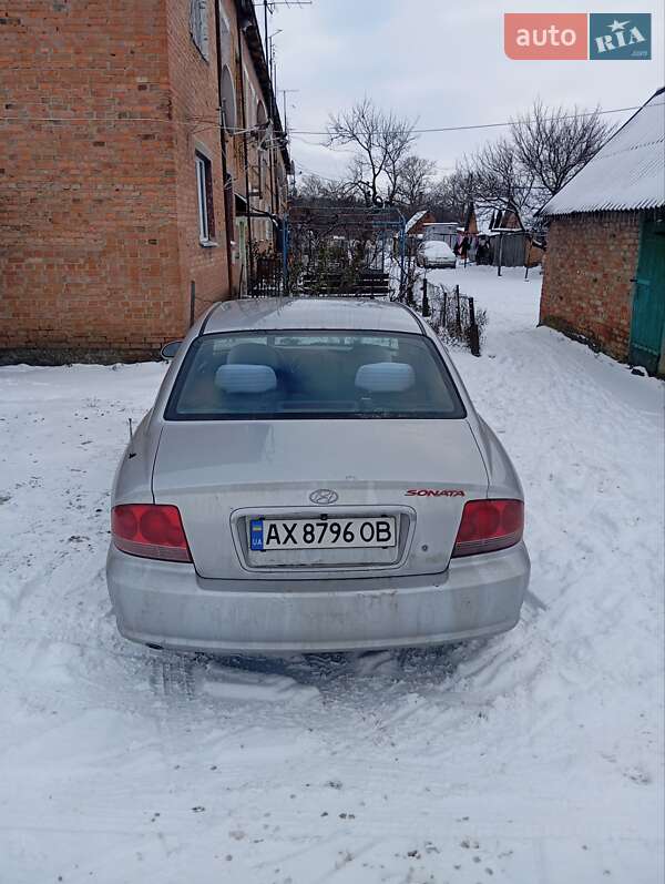Седан Hyundai Sonata 2004 в Люботине фото 3 Седан Hyundai Sonata 2004 в Люботине