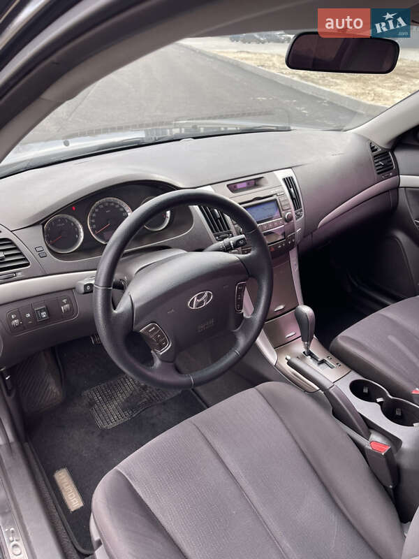 Седан Hyundai Sonata 2008 в Черкасах