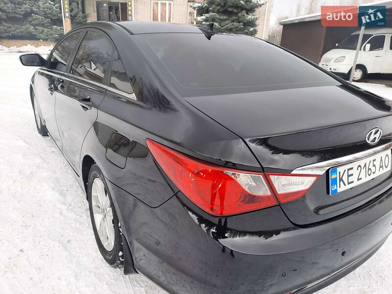 Седан Hyundai Sonata 2012 в Дніпрі