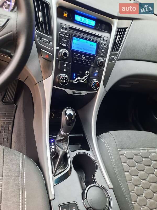 Седан Hyundai Sonata 2012 в Дніпрі