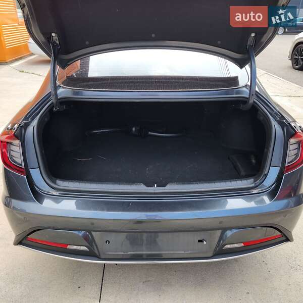 Седан Hyundai Sonata 2021 в Ирпене