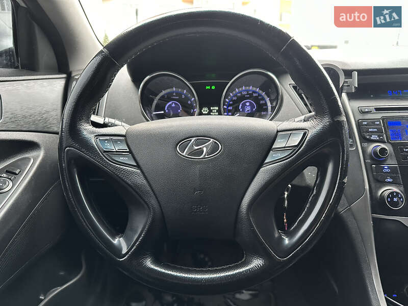 Седан Hyundai Sonata 2013 в Виннице