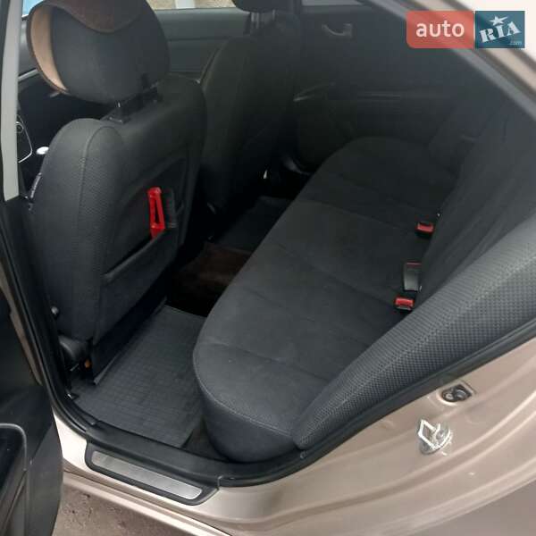 Седан Hyundai Sonata 2008 в Александрие фото 11 Седан Hyundai Sonata 2008 в Александрие