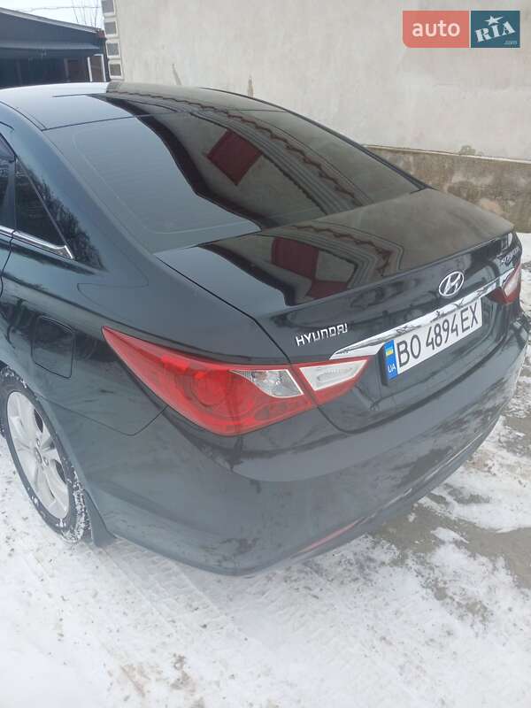 Седан Hyundai Sonata 2010 в Ланівці