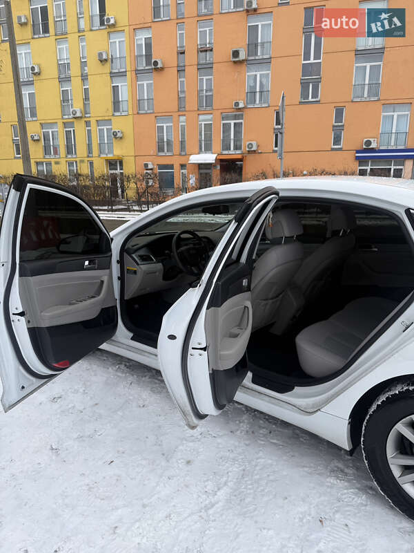 Седан Hyundai Sonata 2015 в Киеве