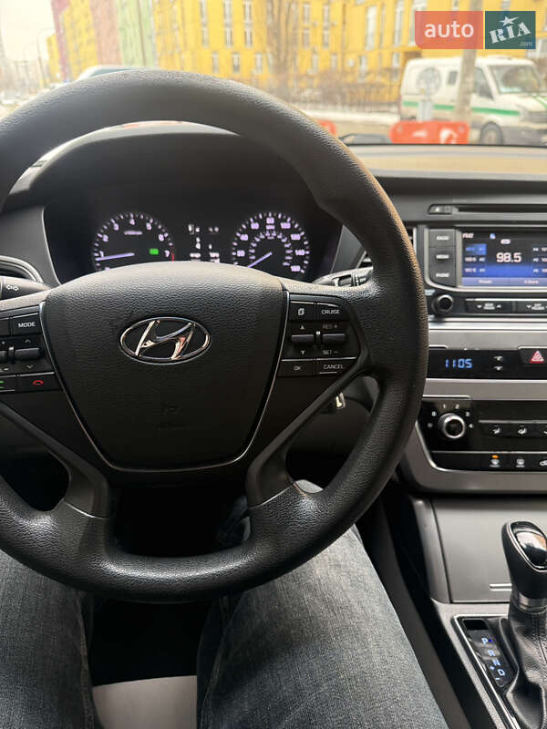 Седан Hyundai Sonata 2015 в Киеве