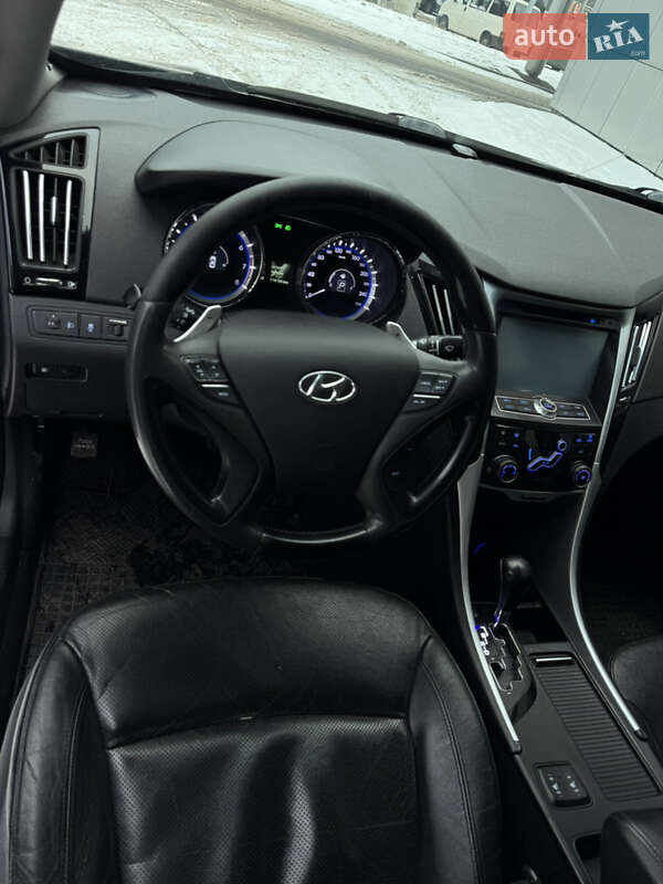 Седан Hyundai Sonata 2011 в Киеве