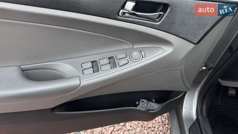 Седан Hyundai Sonata 2012 в Киеве фото 17 Седан Hyundai Sonata 2012 в Киеве