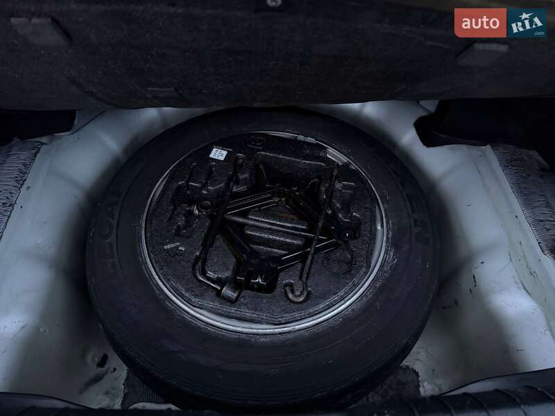 Седан Hyundai Sonata 2014 в Киеве фото 41 Седан Hyundai Sonata 2014 в Киеве