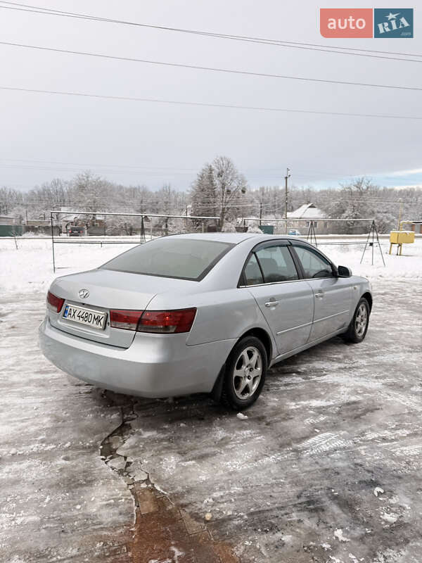 Седан Hyundai Sonata 2007 в Новой Водолаге