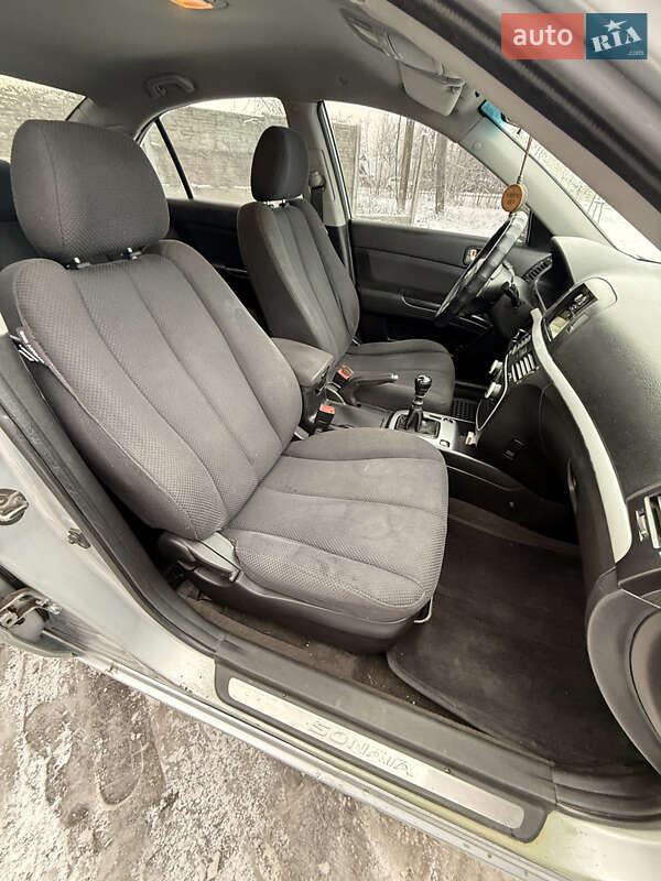 Седан Hyundai Sonata 2007 в Новой Водолаге