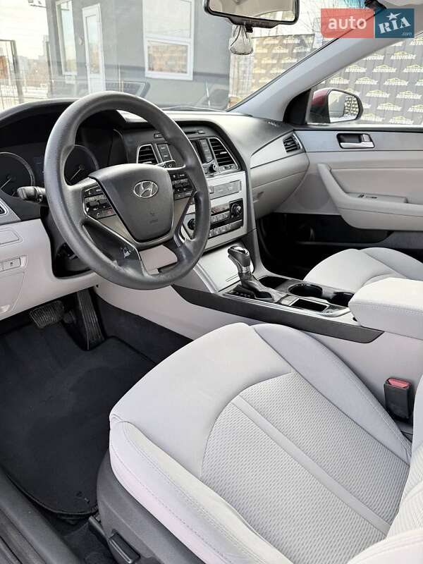 Седан Hyundai Sonata 2015 в Киеве фото 11 Седан Hyundai Sonata 2015 в Киеве