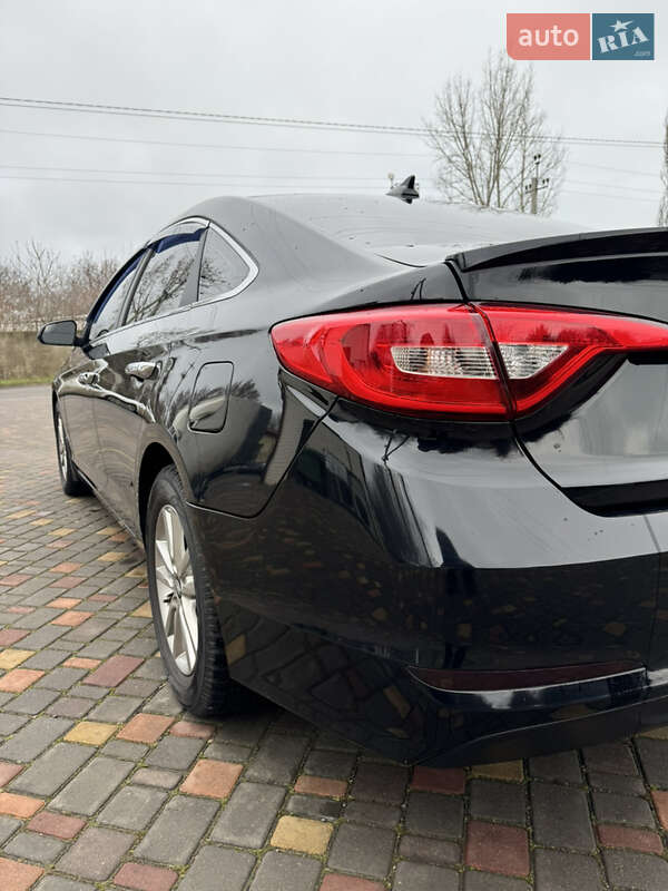 Седан Hyundai Sonata 2015 в Овидиополе