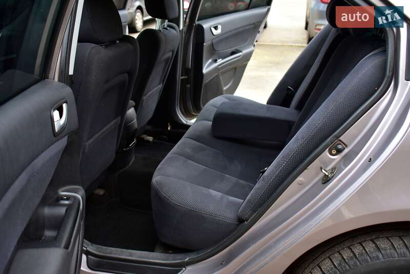 Седан Hyundai Sonata 2006 в Киеве