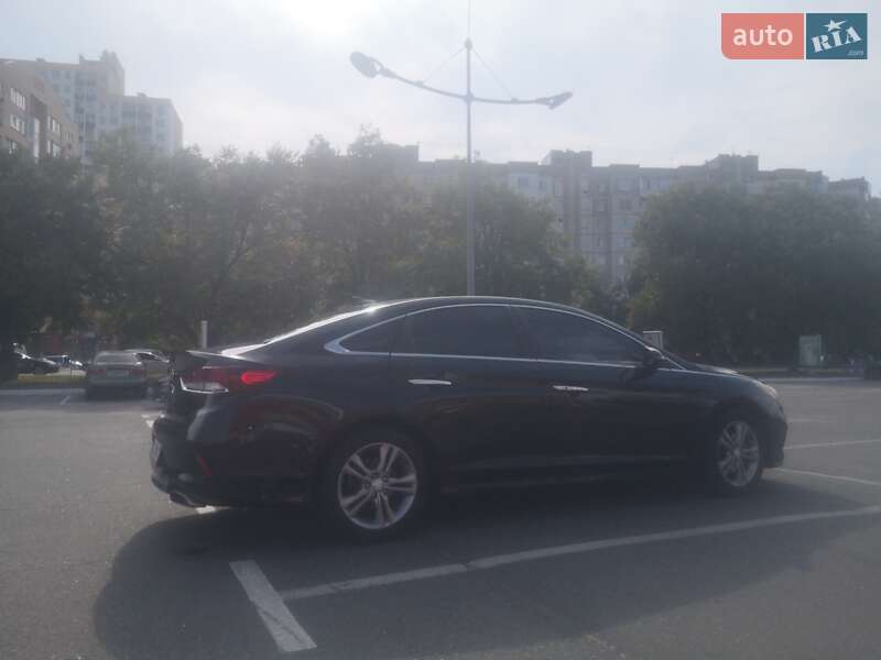 Седан Hyundai Sonata 2018 в Киеве