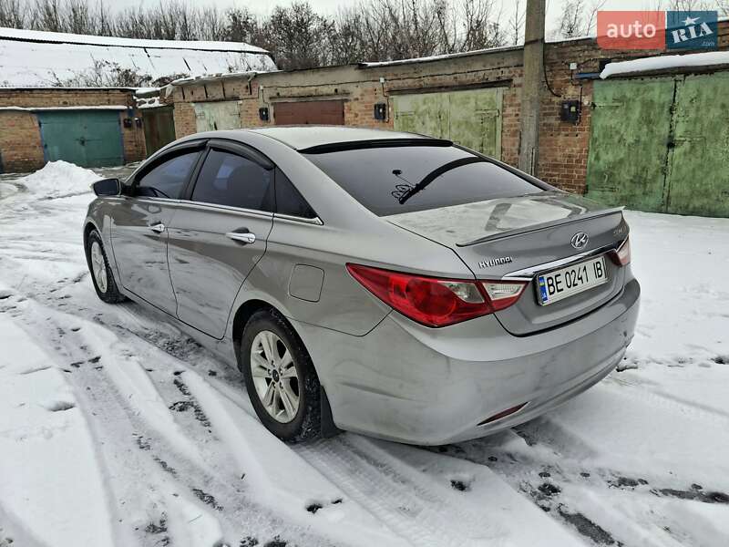 Седан Hyundai Sonata 2010 в Полтаві