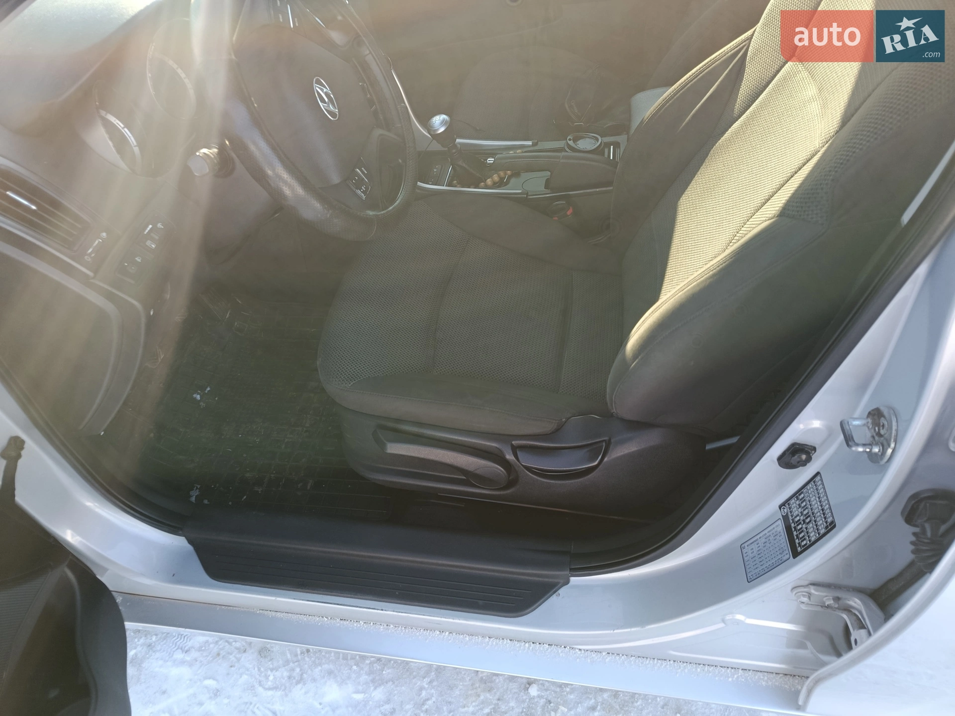 2011 Hyundai Sonata - мініатюра 14