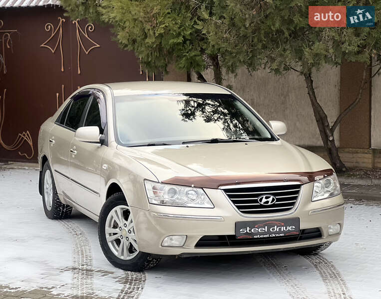 Hyundai Sonata 2009