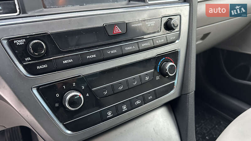 Седан Hyundai Sonata 2015 в Києві