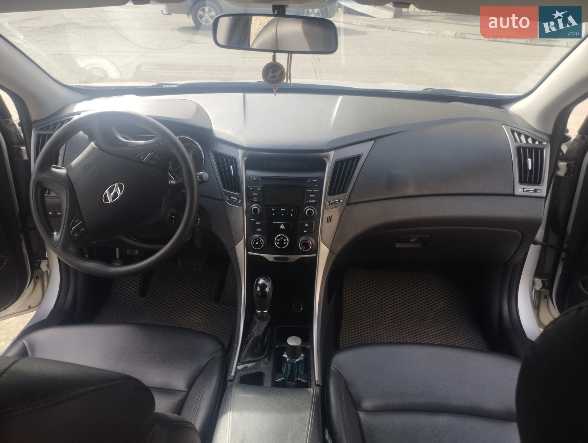 2013 Hyundai Sonata - мініатюра 20