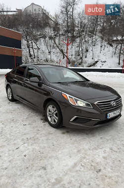 Седан Hyundai Sonata 2015 в Киеве