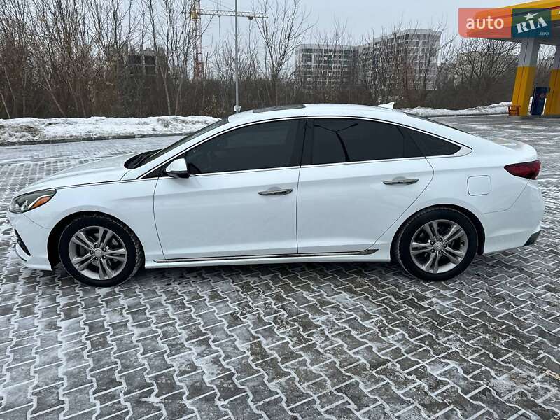 Седан Hyundai Sonata 2017 в Луцке