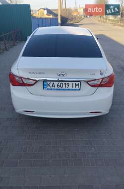 Седан Hyundai Sonata 2014 в Марганце