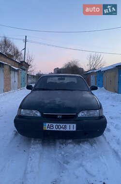Седан Hyundai Sonata 1996 в Виннице
