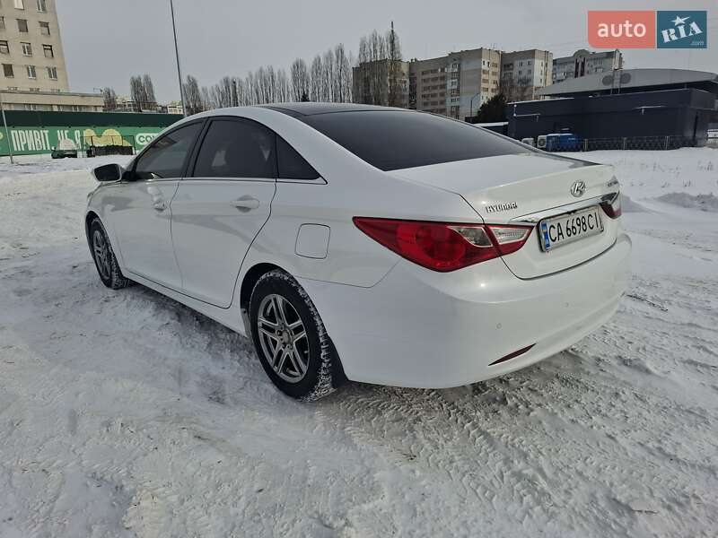 Седан Hyundai Sonata 2011 в Черкассах