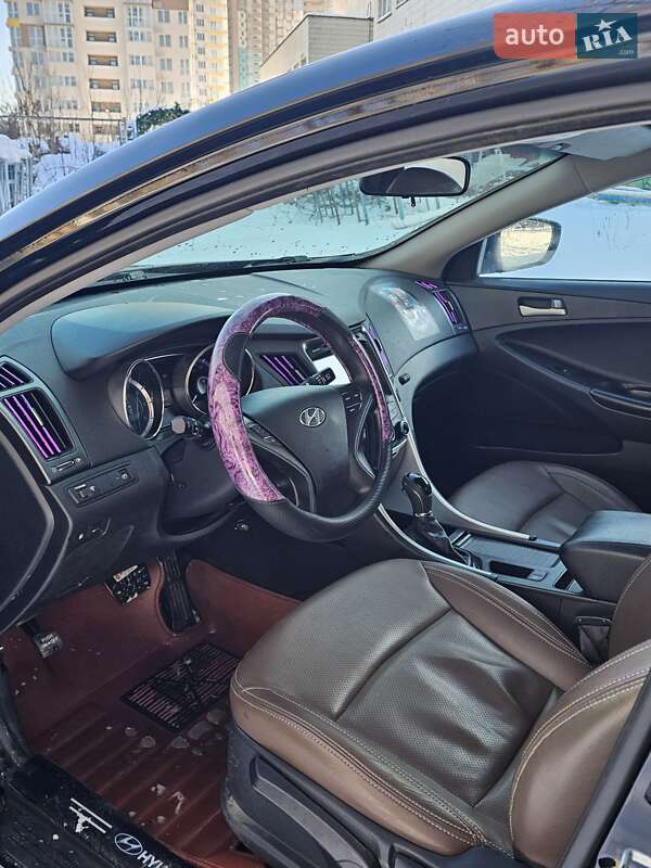 Седан Hyundai Sonata 2013 в Киеве фото 12 Седан Hyundai Sonata 2013 в Киеве