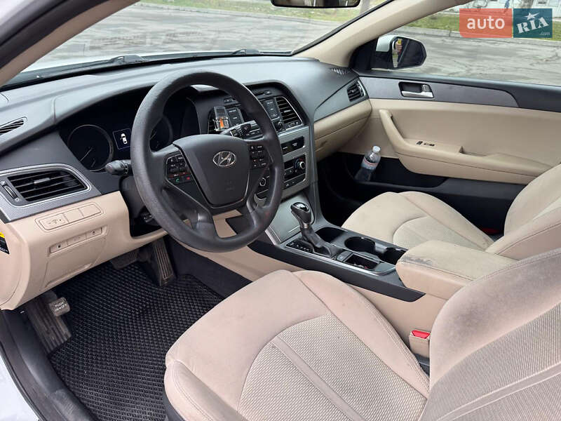 Седан Hyundai Sonata 2015 в Запорожье