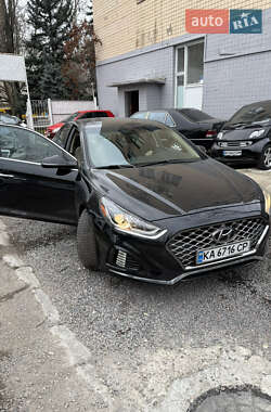 Седан Hyundai Sonata 2019 в Одессе