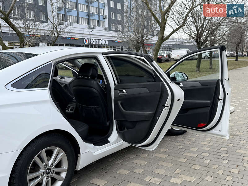 Седан Hyundai Sonata 2015 в Одессе фото 46 Седан Hyundai Sonata 2015 в Одессе