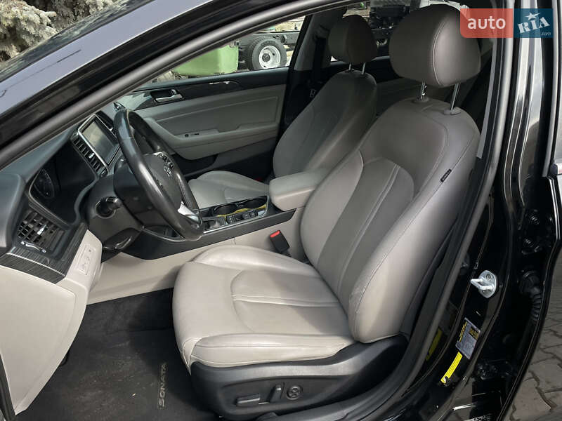 Седан Hyundai Sonata 2019 в Одесі