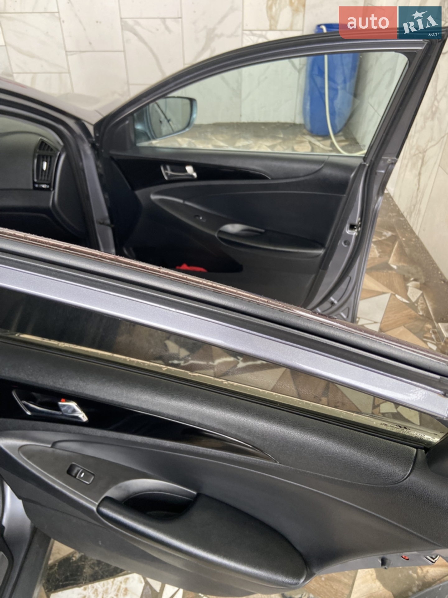 2011 Hyundai Sonata - мініатюра 25