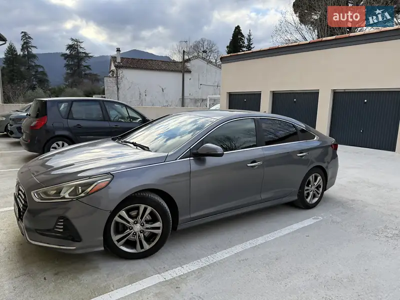 Hyundai Sonata