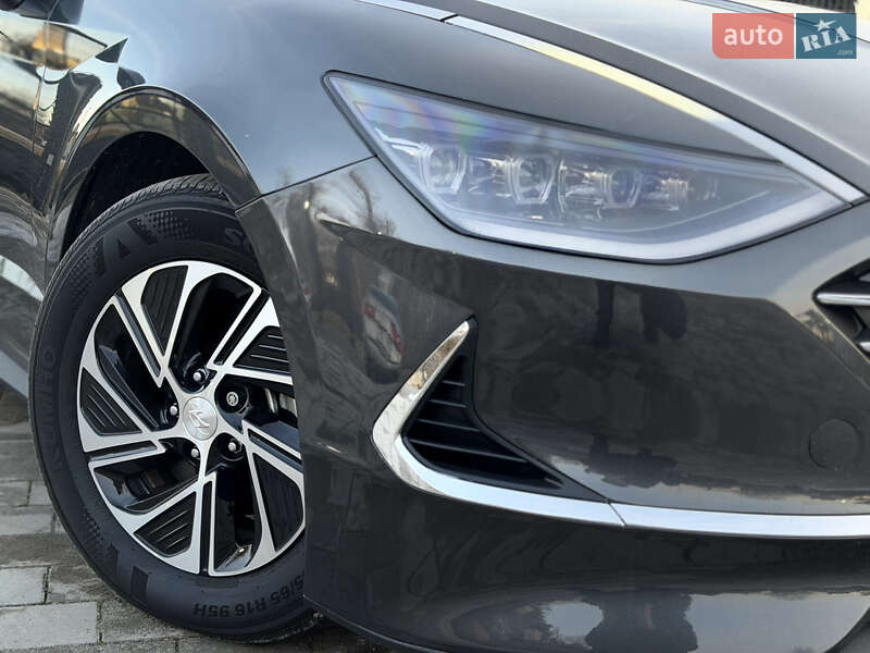 Седан Hyundai Sonata 2023 в Львове