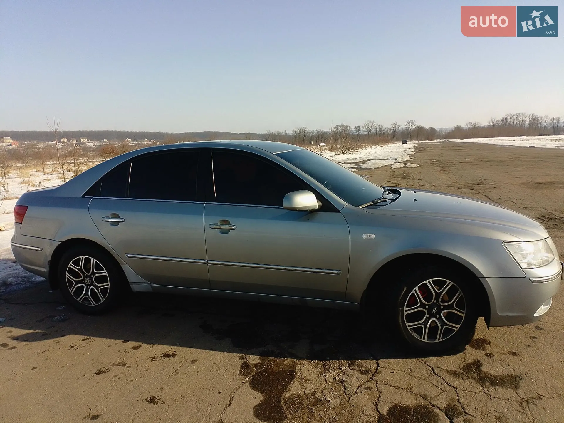 2010 Hyundai Sonata - мініатюра 12