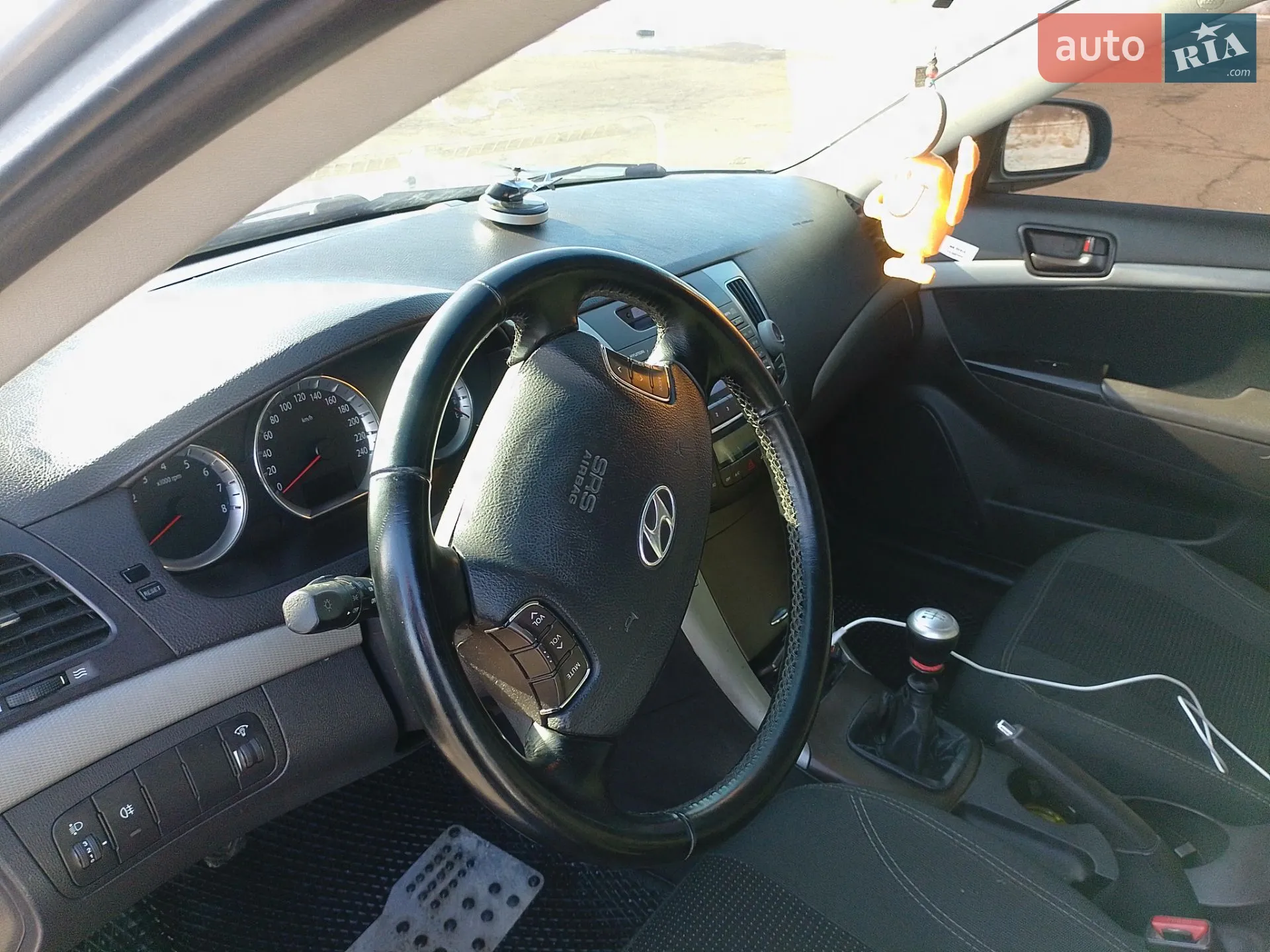 2010 Hyundai Sonata - мініатюра 16