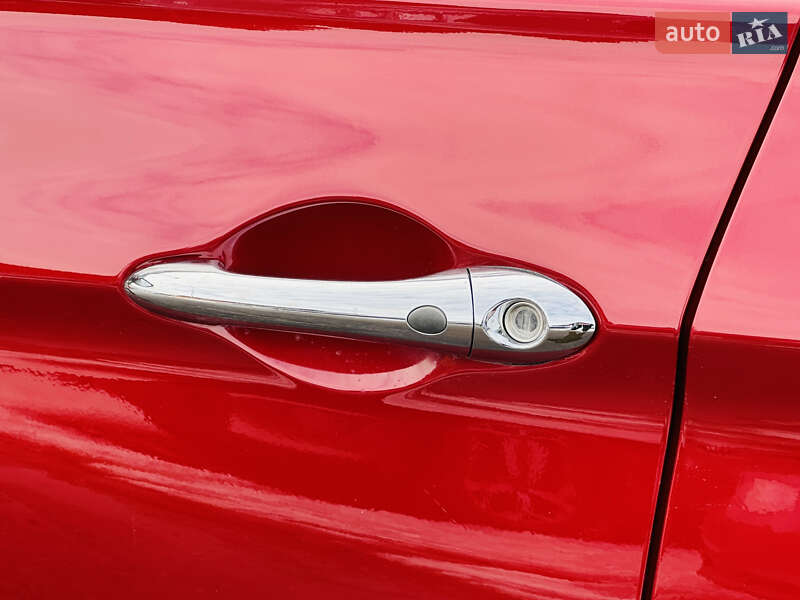 Седан Hyundai Sonata 2014 в Харькове