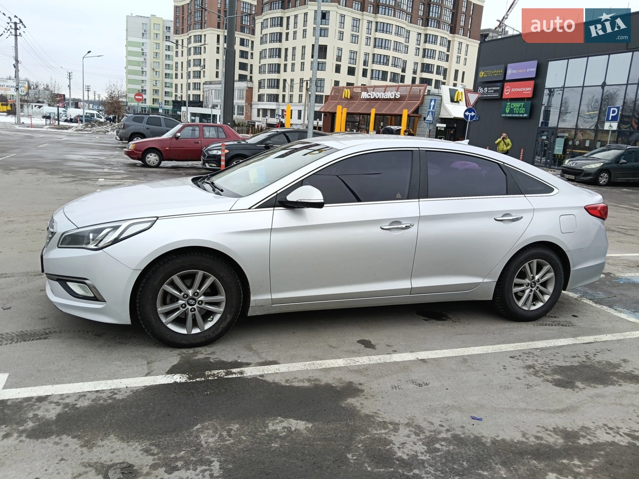 2014 Hyundai Sonata - мініатюра 25
