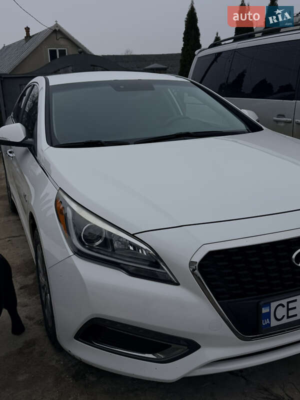 Седан Hyundai Sonata 2016 в Черновцах