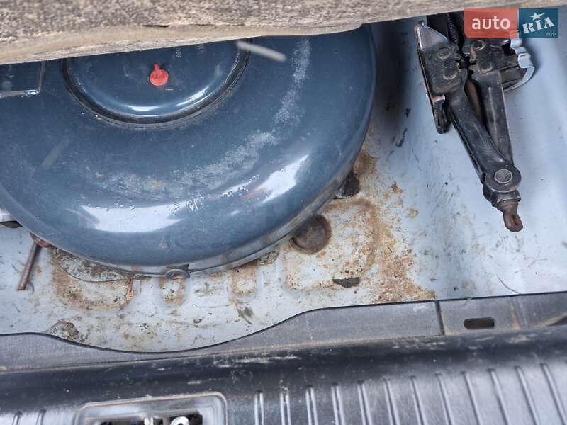 Седан Hyundai Sonata 2003 в Харькове фото 14 Седан Hyundai Sonata 2003 в Харькове