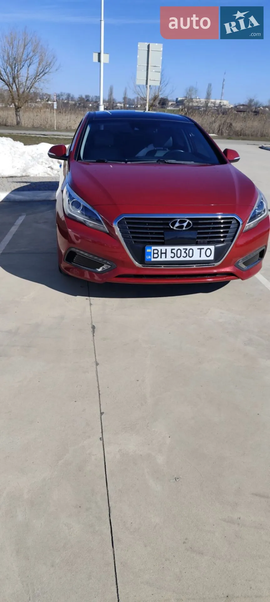 Hyundai Sonata 2015 VIN KMHE34L15GA017868 фото оголошення 2 з 26
