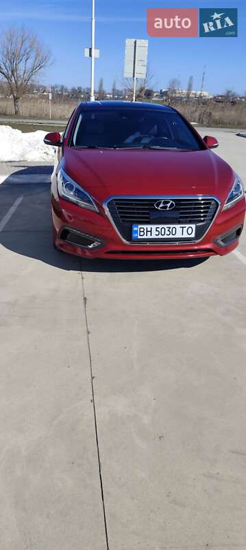 Седан Hyundai Sonata 2015 в Измаиле