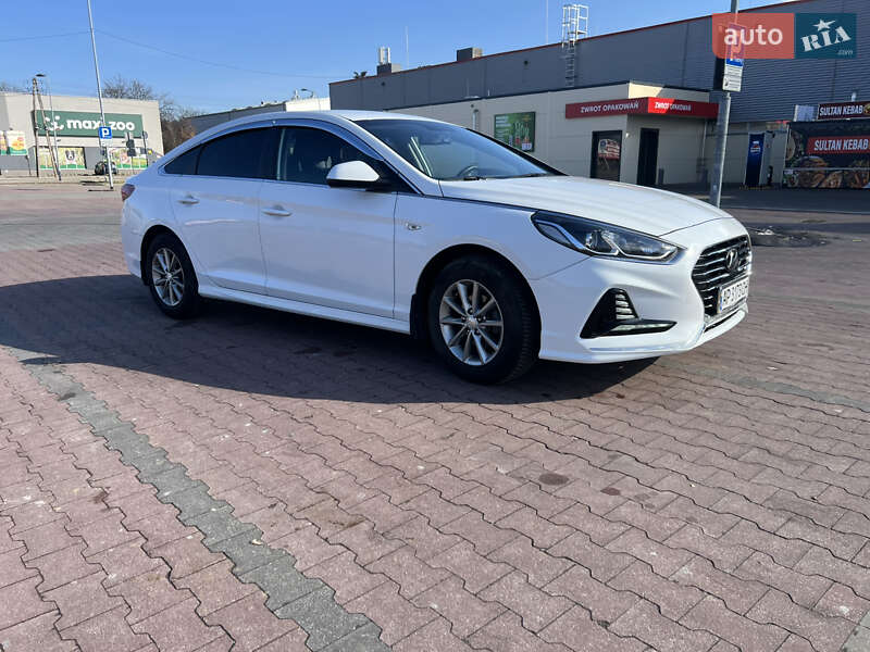 Седан Hyundai Sonata 2017 в Запорожье