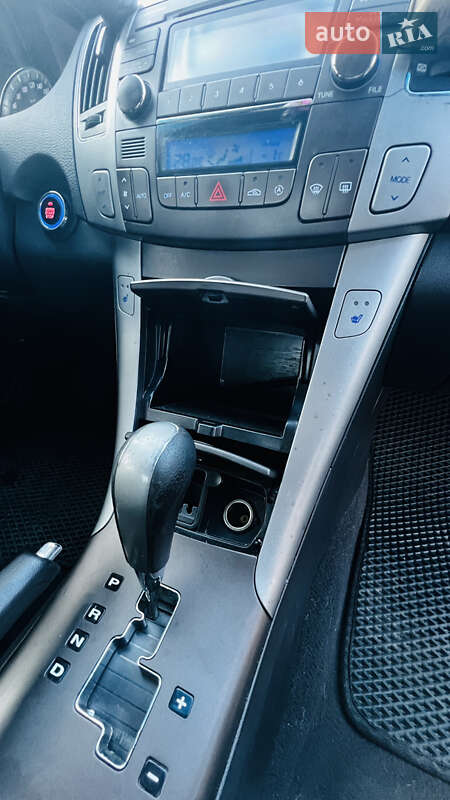 Седан Hyundai Sonata 2008 в Одессе